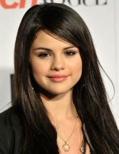 Selena Height, Weight, Shoe Size